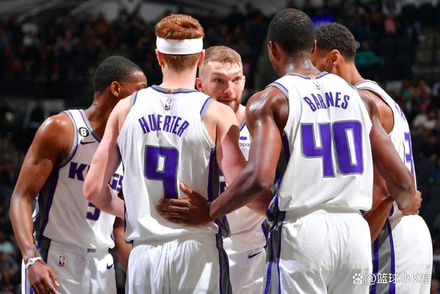 男篮对阵尤文图特赛前王岚嵚采访