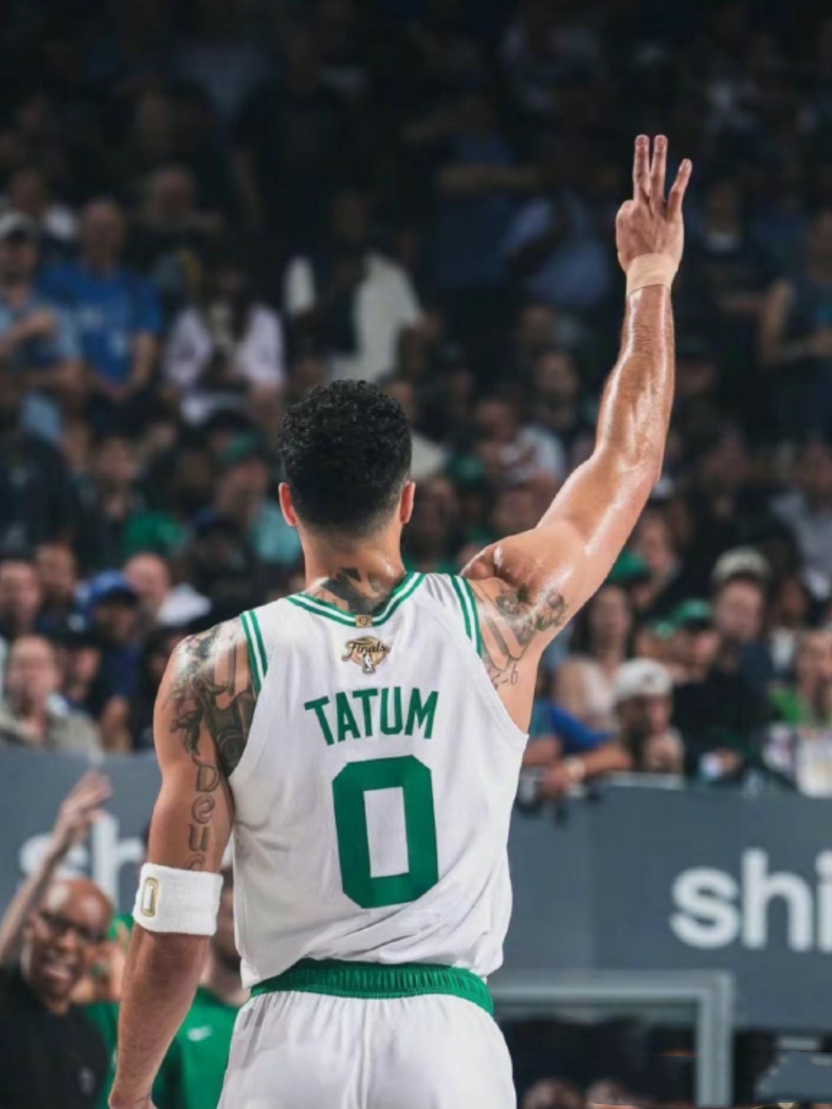 转折点波士顿凯尔特人强势反弹,NBA季后赛窗口期攻防权衡,更衣室稳定,球队文化再被提及的简单介绍 转折点波士顿凯尔特人强势反弹,NBA季后赛窗口期攻防权衡,更衣室稳定,球队文化再被提及的简单介绍