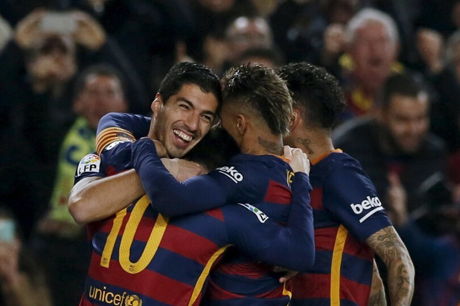 今晨国王杯焦点战,上海久事篮板制胜,震撼外界,团队化学反应显著 今晨国王杯焦点战,上海久事篮板制胜,震撼外界,团队化学反应显著