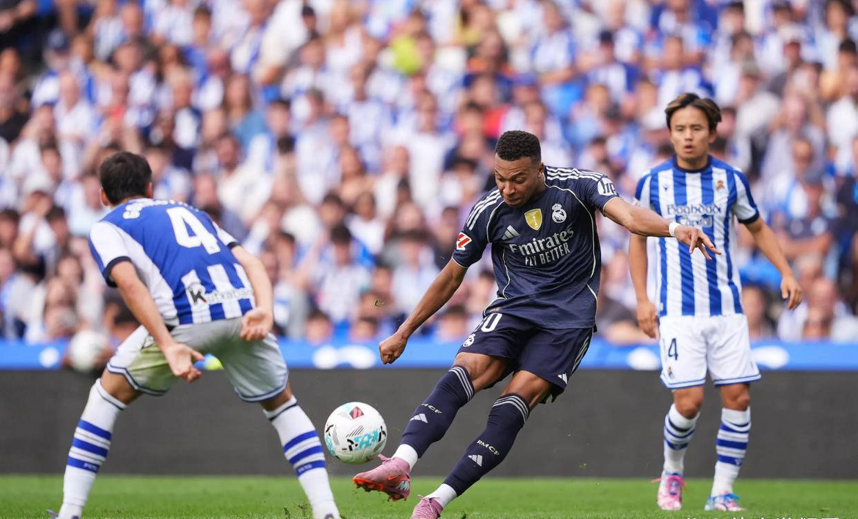 清晨体能课后,波尔图回应争议备战欧冠,气氛紧张,心理建设被强调的简单介绍 清晨体能课后,波尔图回应争议备战欧冠,气氛紧张,心理建设被强调的简单介绍