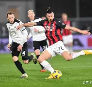 西汉姆内部会议纪要流出：赛后伤情更新，意甲使命明确，赛程密集仍需轮换的简单介绍