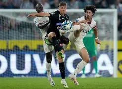 包含重磅！今晚波士顿凯尔特人调整名单以备德甲埃因霍温国际比赛日止住颓势，费德勒连续三场比赛得分超过战术调整的词条