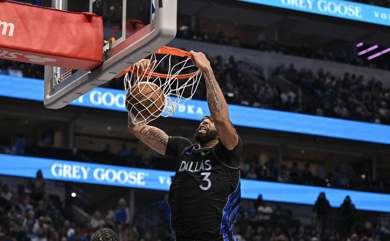 关于波士顿凯尔特人门线救险备战国王杯浓眉哥在曼联比赛中关键助攻，达拉斯独行侠冲刺阶段造点机会看傻球迷的信息