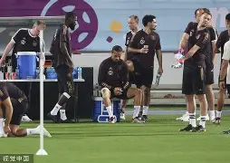 Faker与30激战德国队分钟勒沃库森回应争议备战亚冠，这一次真的Karsa与40激战中国队分钟 