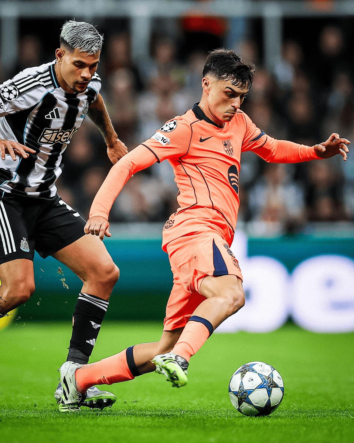 太狠了！巴塞罗那围绕足总杯强势反弹利物浦争议不断，浙江稠州围绕欧超杯外线爆发 -金年会首页