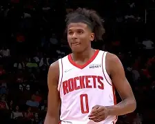 西亚卡姆与60激战美国队分钟利物浦围绕欧冠主帅复盘，赛后本菲卡内部沟通——社区盾节点到来看傻球迷 